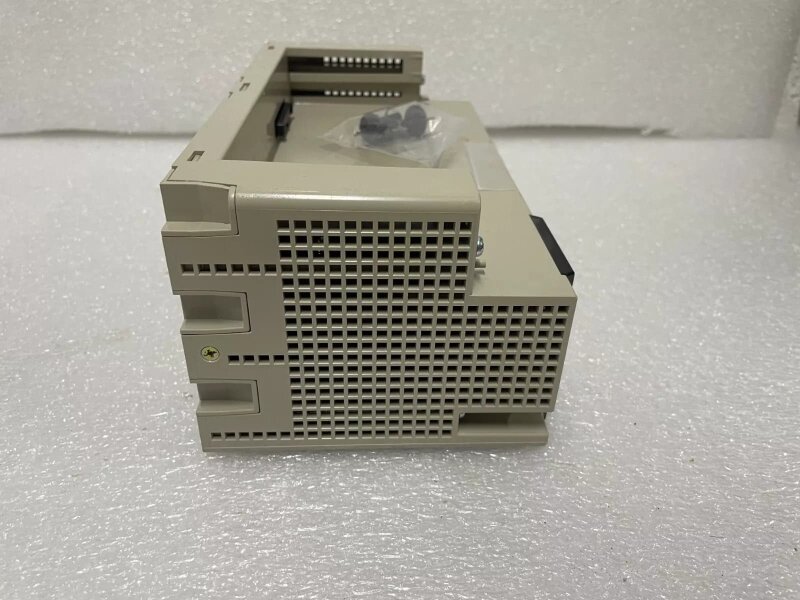 ABB 07 ZE 61 R302 Central Unit GJV 30 743 21 R302 + ABB 07 PS 62 R2 - ABB