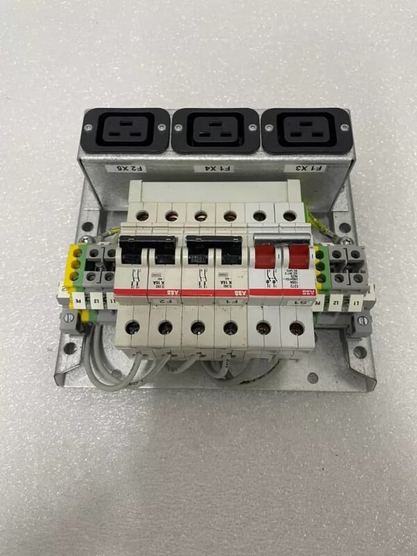 ABB 3BSE004253R1 Unitate Comutare si Distributie Energie - 1