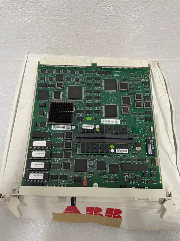 ABB 3BSE008373R1 PM510V08 Processor Module - 1