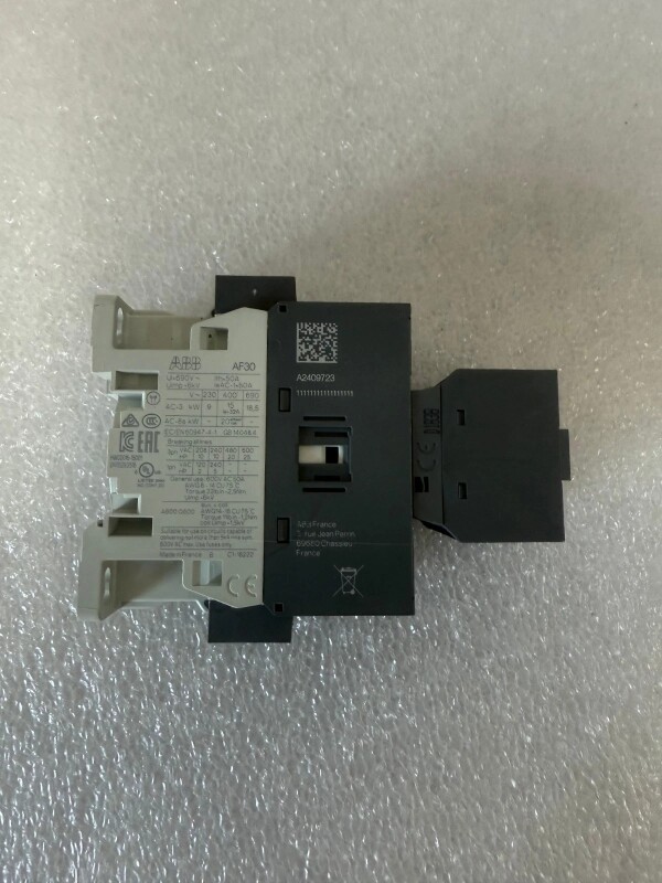 ABB AF30-30-22-13 Contactor 100-250V AC DC - 3