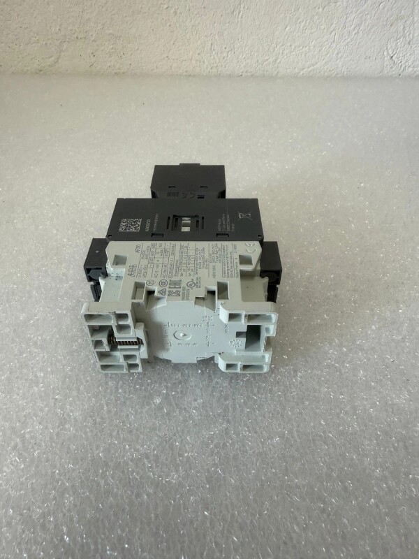 ABB AF30-30-22-13 Contactor 100-250V AC DC - 5