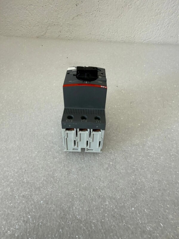 ABB Manual Motor Starter MS132 2.5 to 4.0 Amp MS132-4.0 - 2