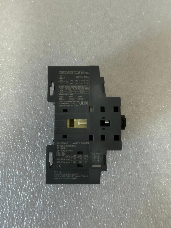 ABB OT125F3 1SCA105033R1001 3-pole Switch Disconnector - 3
