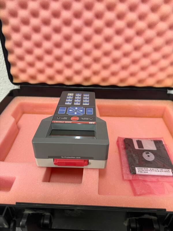 ABB Sace PR010/T PR/010 LV PROTECTION TESTER - 8