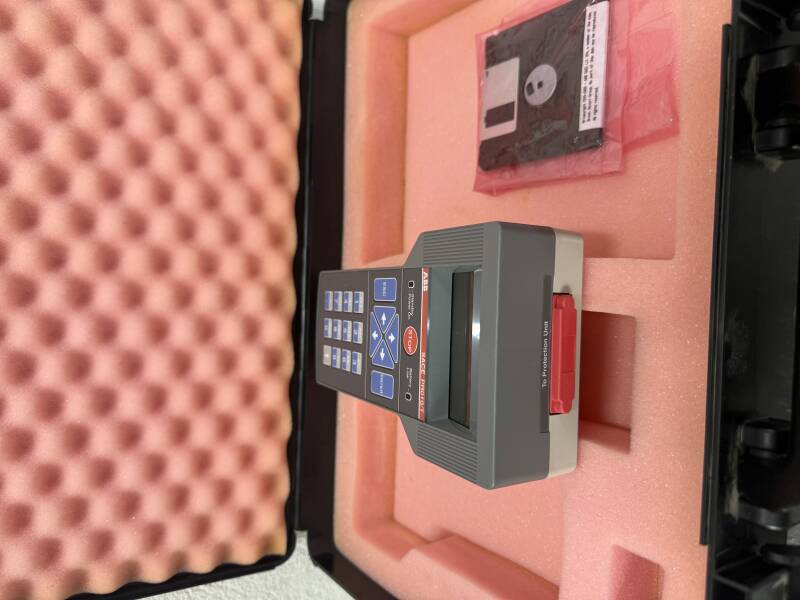 Unitate de protecție și control ABB SACE PR010/T pentru disjunctoare (breakere) - 9