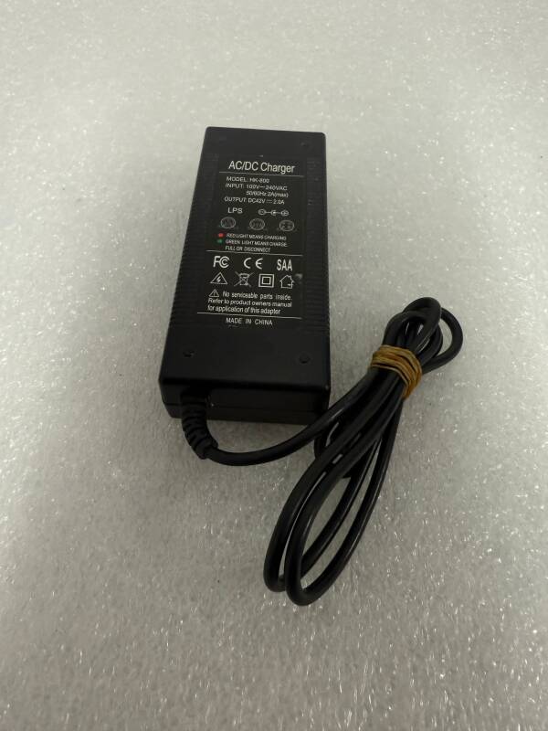HK-800 – Încărcător / Adaptor AC/DC 42V 2A pentru trotinete, biciclete sau dispozitive electrice - 1