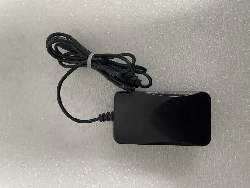 Adaptor alimentare Phihong PSC30U-120V 12V 2.5A 30W negru - 4