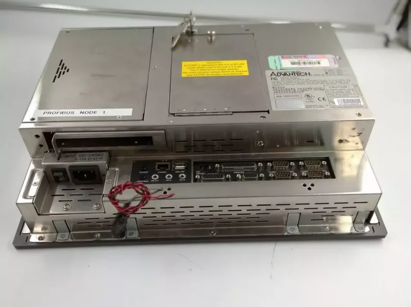 Advantech IPPC-950T Touch PC Industrial - 3