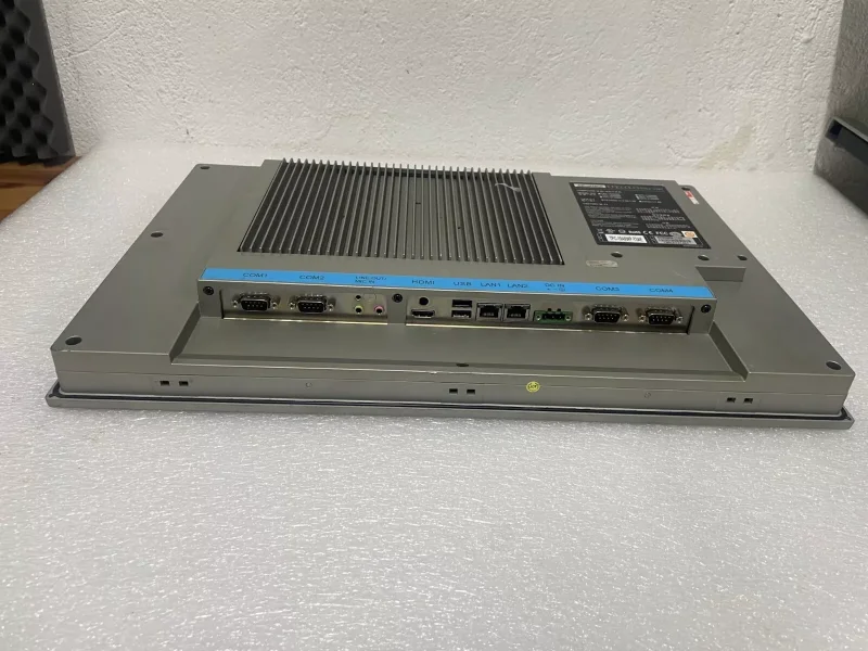 ADVANTECH TPC-1840WP MULTI TOUCH PANEL 24VDC 2.5A - 6