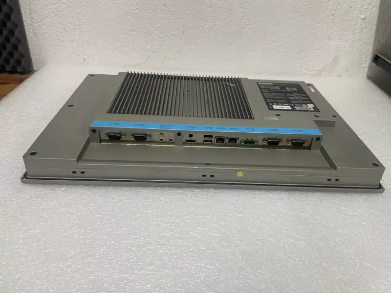 ADVANTECH TPC-1840WP MULTI TOUCH PANEL 24VDC 2.5A - 6