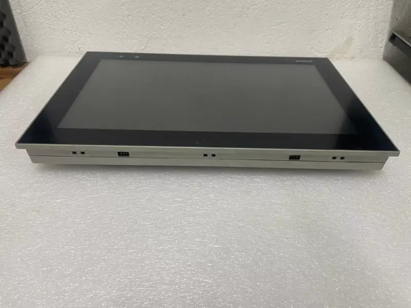 ADVANTECH TPC-1840WP MULTI TOUCH PANEL 24VDC 2.5A - 4