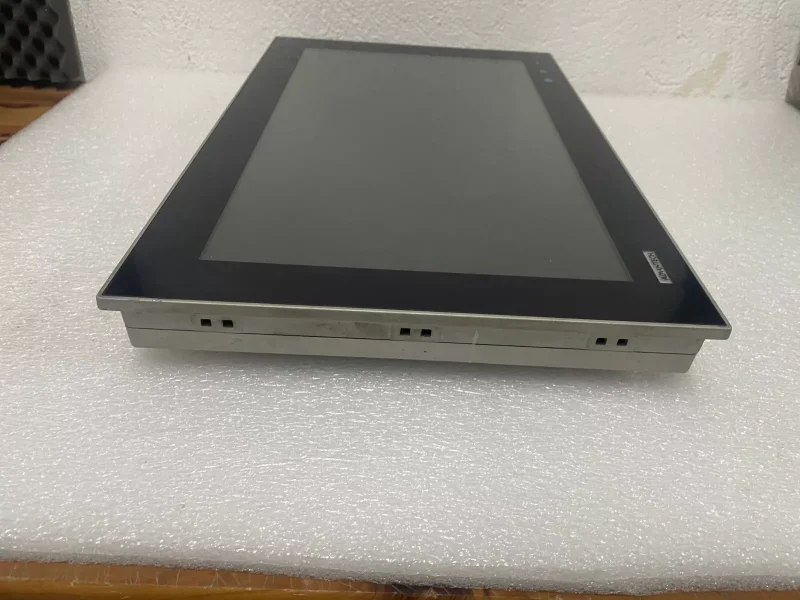 ADVANTECH TPC-1840WP MULTI TOUCH PANEL 24VDC 2.5A - 3