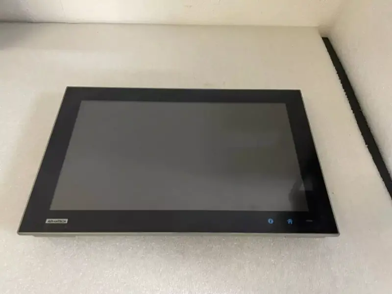 Advantech TPC-1840WP-T3AE Panou Touch Industrial AS-IS Defect - 1