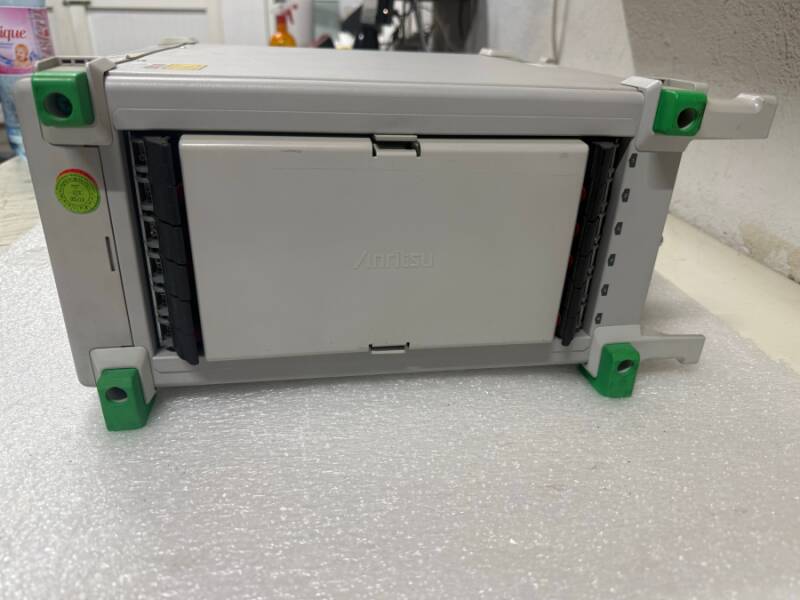 ANRITSU MP1590B Performance Tester cu modulele MU150100A, MU150121A, MU150123A și MU120118B - 7