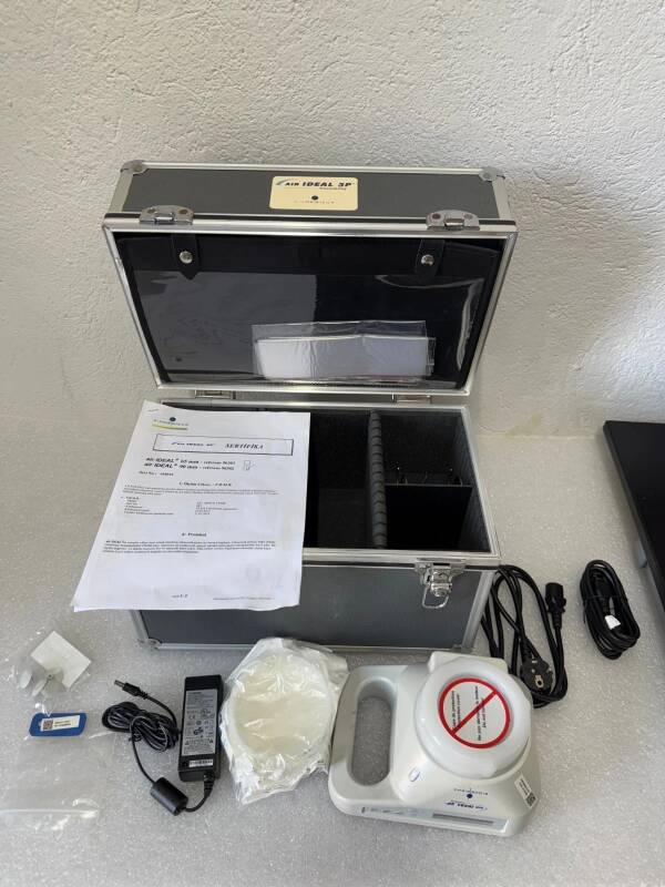 Biomerieux Air IDEAL - 3P for Clean Room Microbiological Air Sampler - 1