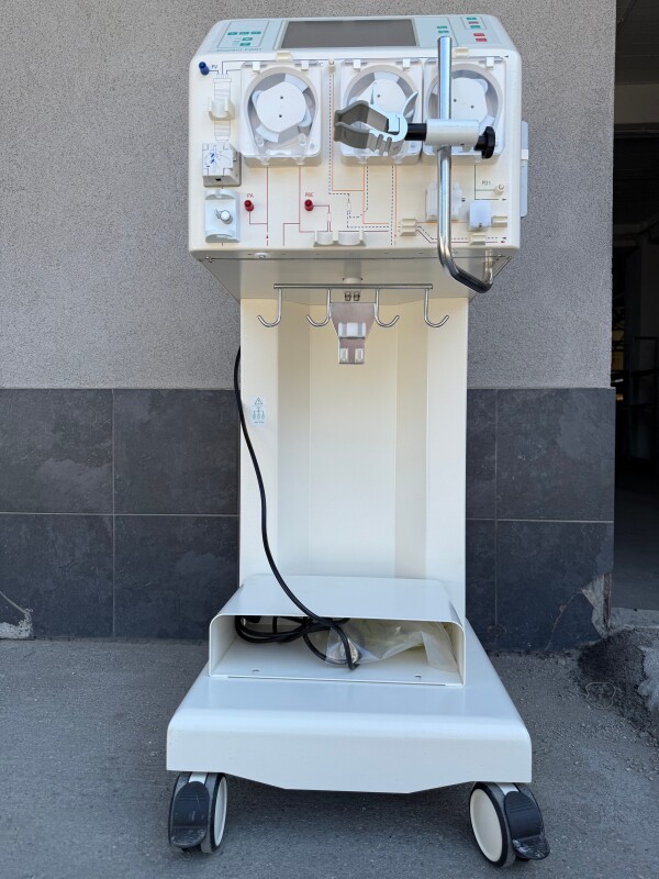 B. Braun Diapact CRRT Mașină de Dializă / Dialysis Machine - 3