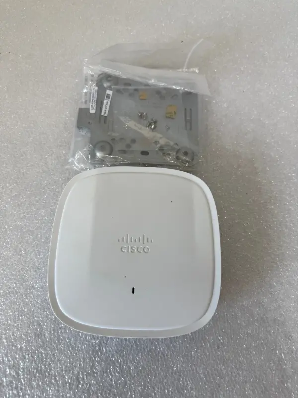 Cisco C9105AXI-E Catalyst 9105AX Series 802.11ax Access Point - 1