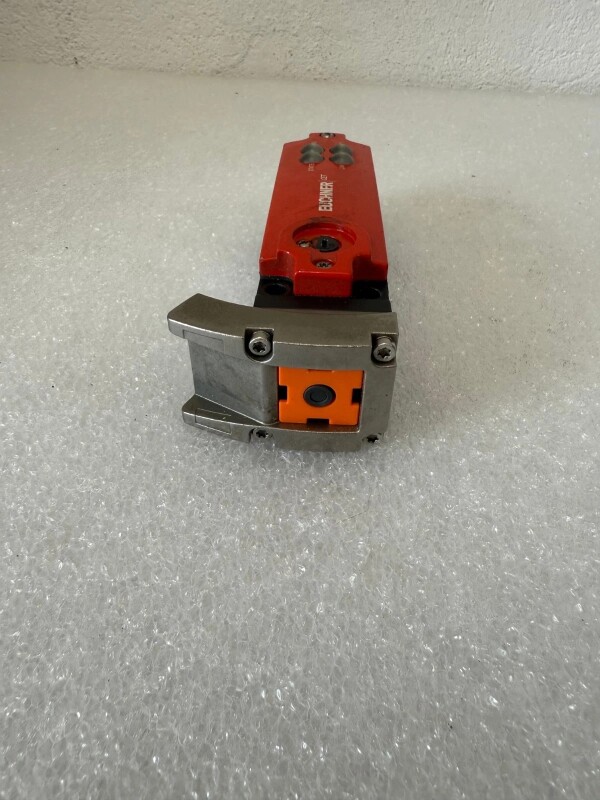 EUCHNER SAFETY SWITCH MULTICODE CET1-AR-CRA-CH-50X-SG-105763 - 5