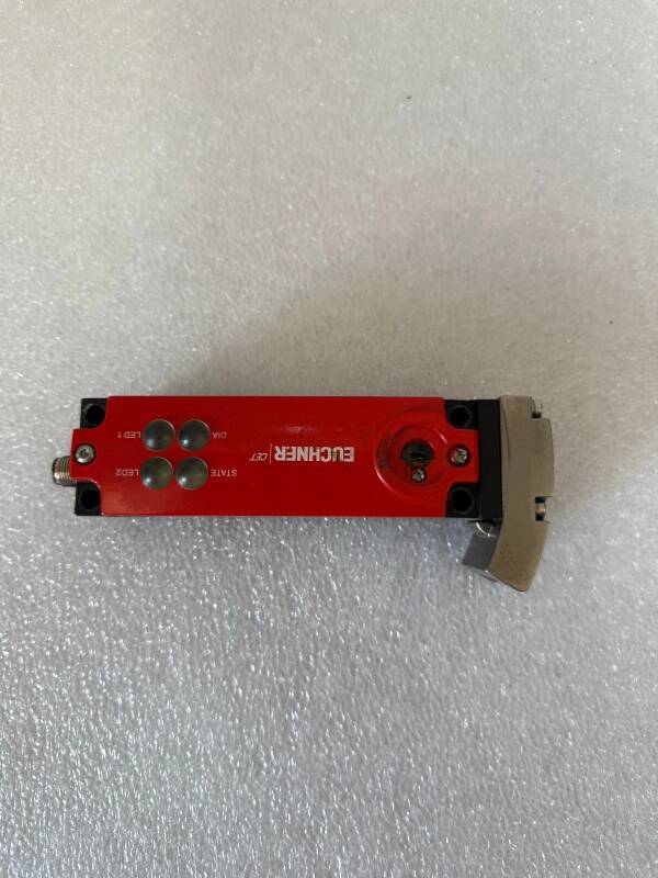 EUCHNER SAFETY SWITCH MULTICODE CET1-AR-CRA-CH-50X-SG-105763 - 1