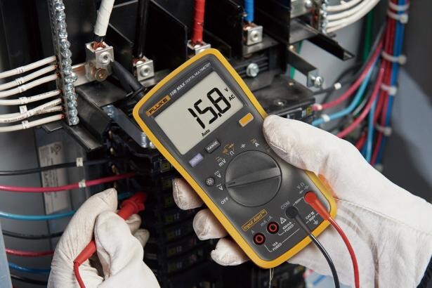 FLUKE 15B MAX Multimetru Digital - 2
