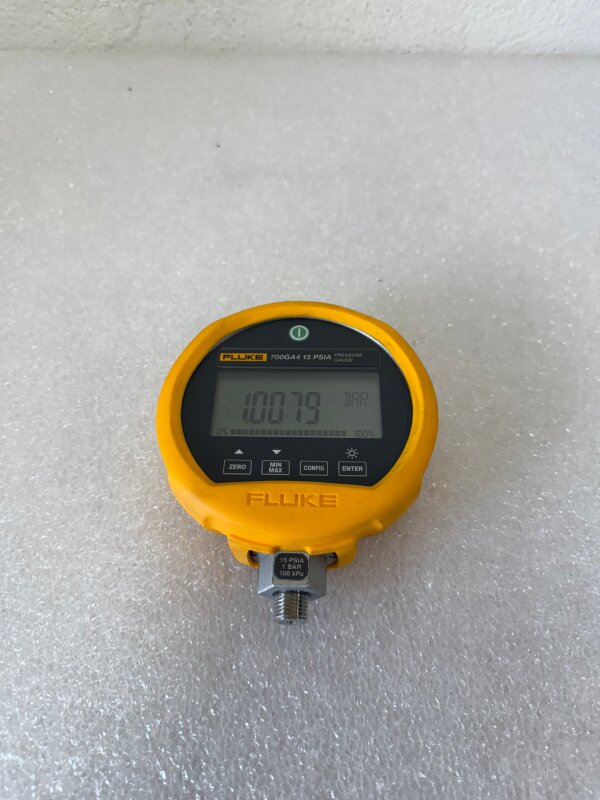 FLUKE 700GA4 15 PSIA PRESSURE GAUGE - Fluke