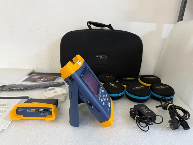 Fluke Networks OF-500 OptiFiber OTDR cu Module OFTM-5610B și OFTM-5730 - 4