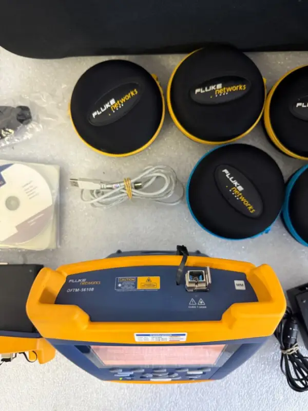 Fluke Networks OF-500 OptiFiber OTDR cu Module OFTM-5610B și OFTM-5730 - 10