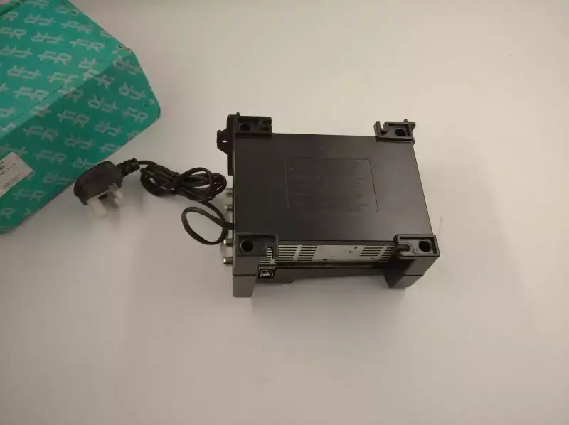 Fraccarro PSU 3001/UK Sursa Alimentare 3A 18V UK - 5