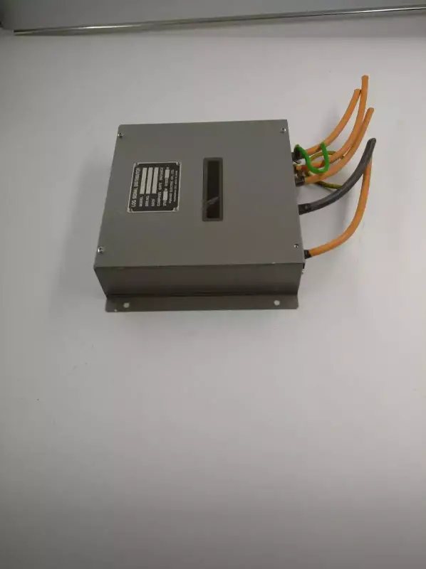 Furuno Log Signal Distrubutor MD-101 - 2