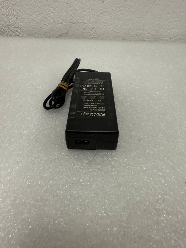 HK-800 Incarcator Adaptor AC DC 42V 2A - 3
