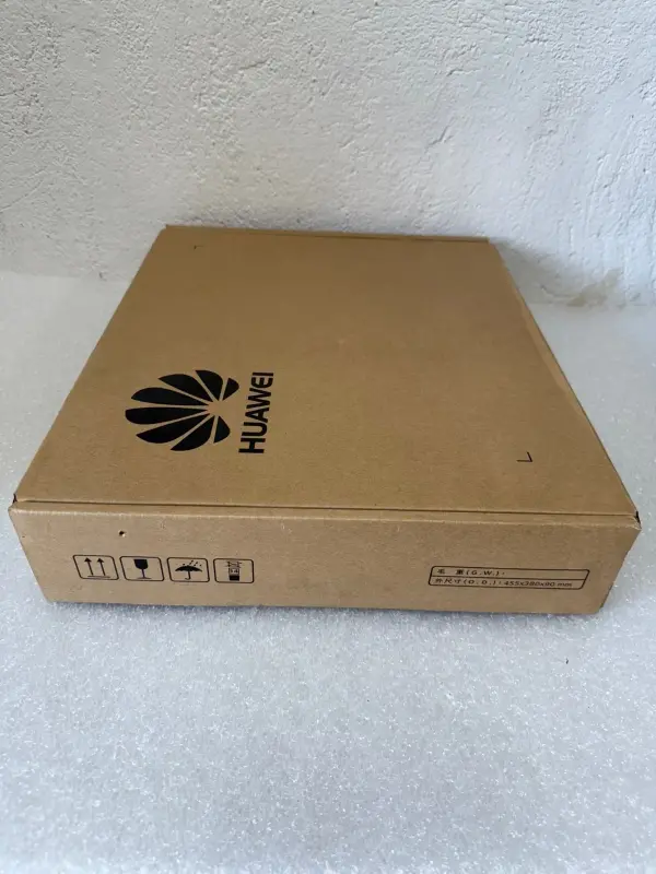 Huawei S5700-10P-PWR-LI-AC 8x 1000 Base-T PoE + 2x GE SFP Switch - 3