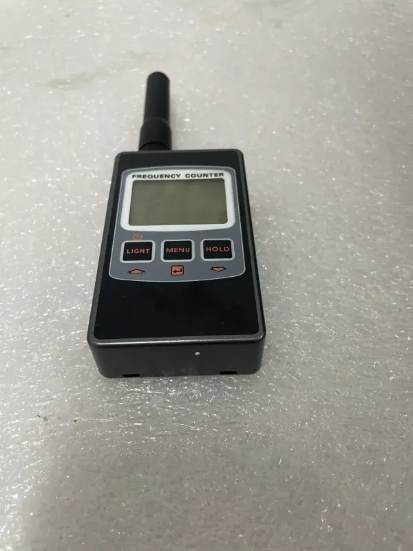 IBQ2006st Frequency Counter Mini Portabil Negru - 2