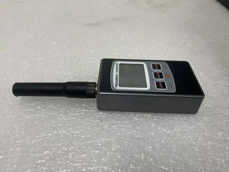 IBQ2006st Frequency Counter Mini Portabil Negru - 6