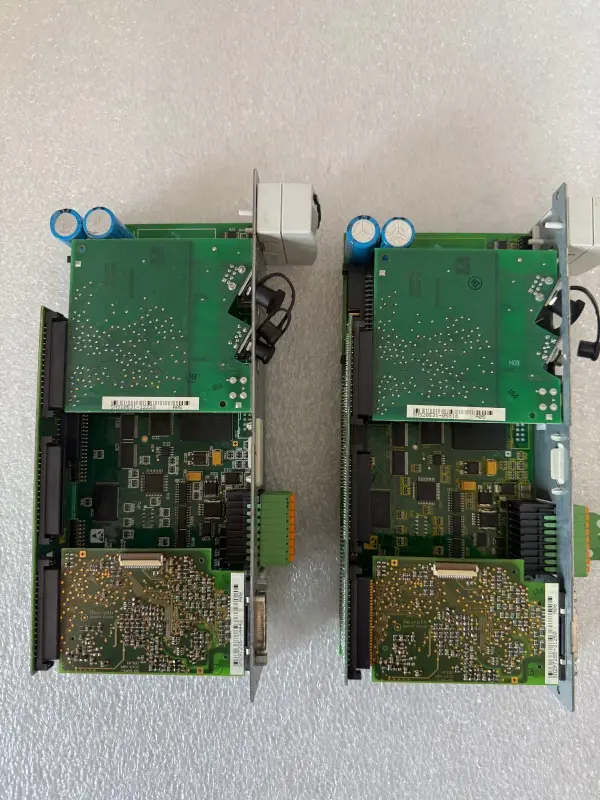 Indramat CSH01.1C-SE-EN2-NNN-NNN-NN-S-NN-FW Drive Sercos interface - 5