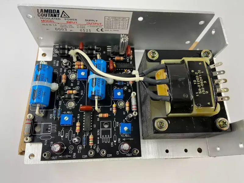 LAMBDA COUTANT REGULATED POWER SUPPLY HLD 15-1.5 - 3