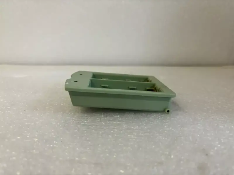 Leica GDI221 Adapter for GKL221 Charger 733323 - 2