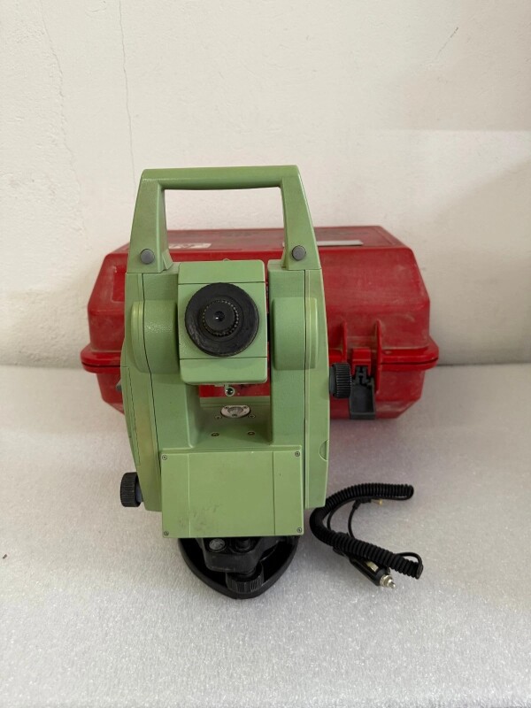 LEICA TC 1101 TOTAL STATION - 2