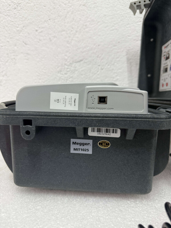 Megger MIT1025 10kV Insulation Resistance Tester - 5