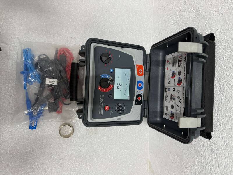 Megger MIT1025 10kV Insulation Resistance Tester - 6