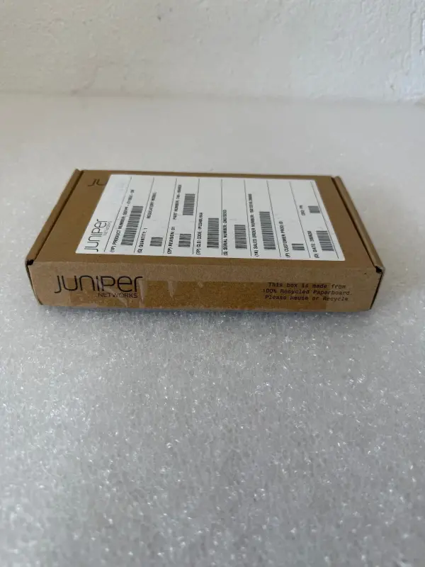 New Genuine Juniper Networks QSFPP-4X10GE-SR 740-054053 transceiver - 4
