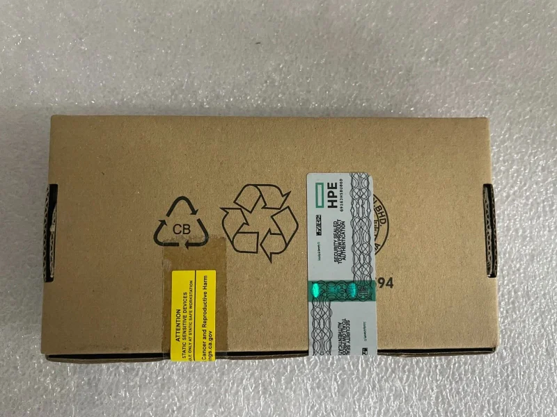 NEW HPE ARUBA R0Z30A Aruba 100G QSFP28 LC CWDM4 2km 1990-4643 Transceiver - 3