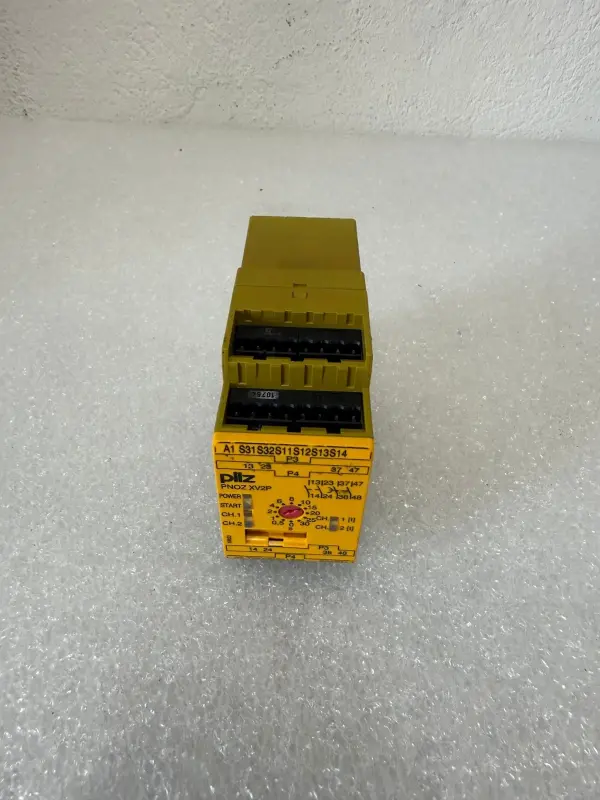 Pilz PNOZ XV2P Safety Relay 30 24VDC - 2