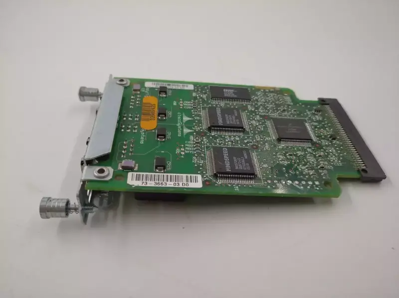 Placă interfață Cisco VWIC-2MFT-E1 2-port T1/E1 Multiflex Trunk Voice/WAN - 3