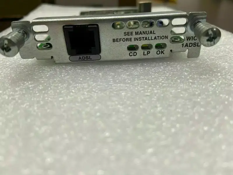 Placă interfață Cisco WIC-1ADSL 1-port ADSL WAN - 1