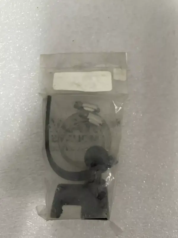 RAM RAM-B-108BU RAM MOUNTS V-SHAPE BASE WITH 1