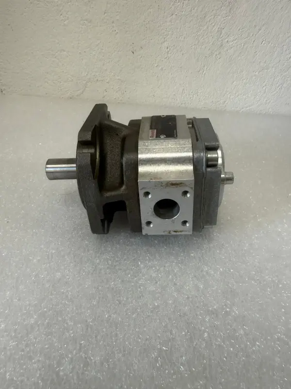 Rexroth Hydraulic Pumps PGP2-22/006RE20VE4 MNR. R900932129 - 4