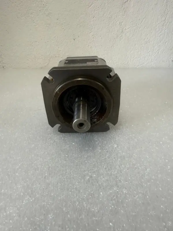 Rexroth Hydraulic Pumps PGP2-22/006RE20VE4 MNR. R900932129 - 2