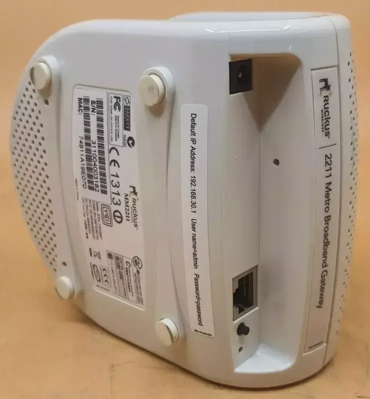 RUCKUS MEDIAFLEX 2211 901-2211-EU00 MM211 Metro Broadband Gateway - 3