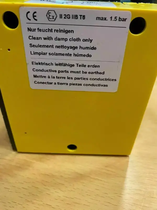 Sauter RLP100 F915 Controlor Flux Volumetric Pneumatic - 2