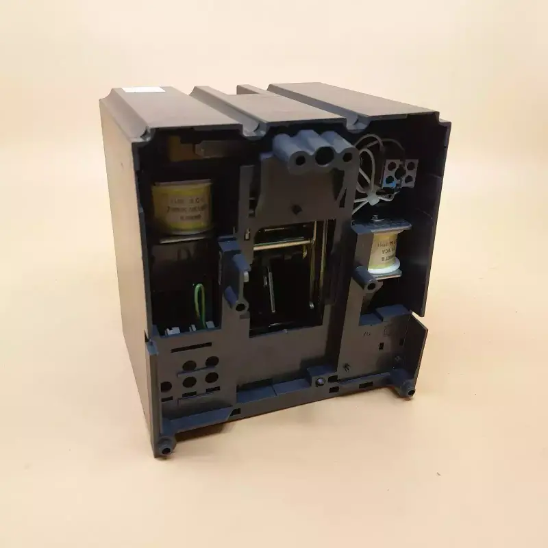 Schneider Electric 32840 MT 630 NS100 la NS630 - 7